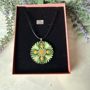 COLLAR MANDALA VERDE